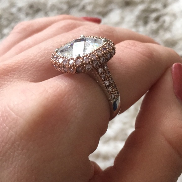 Sterling silver cz stone ring - Picture 4 of 5